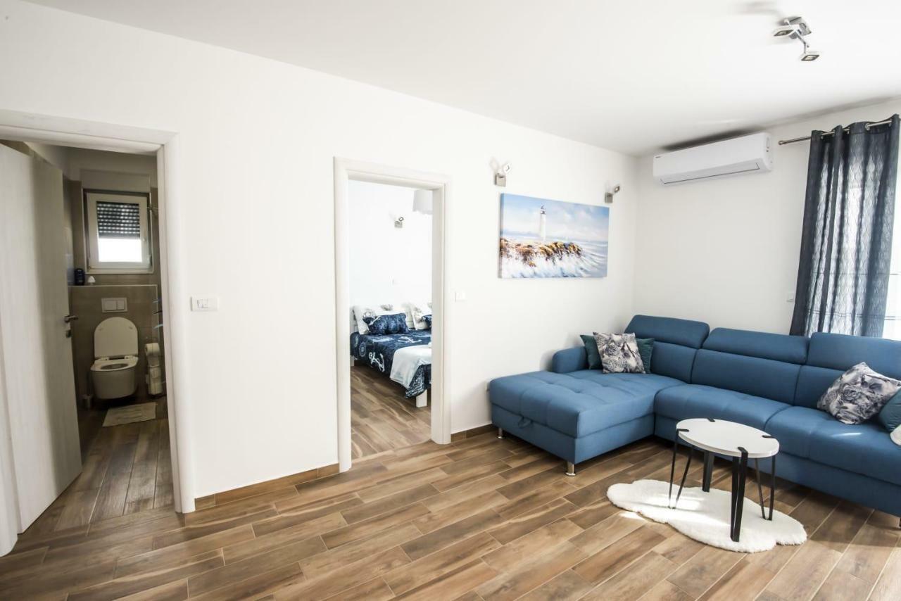 Blue Pearl Apartment Rogoznica  Eksteriør bilde