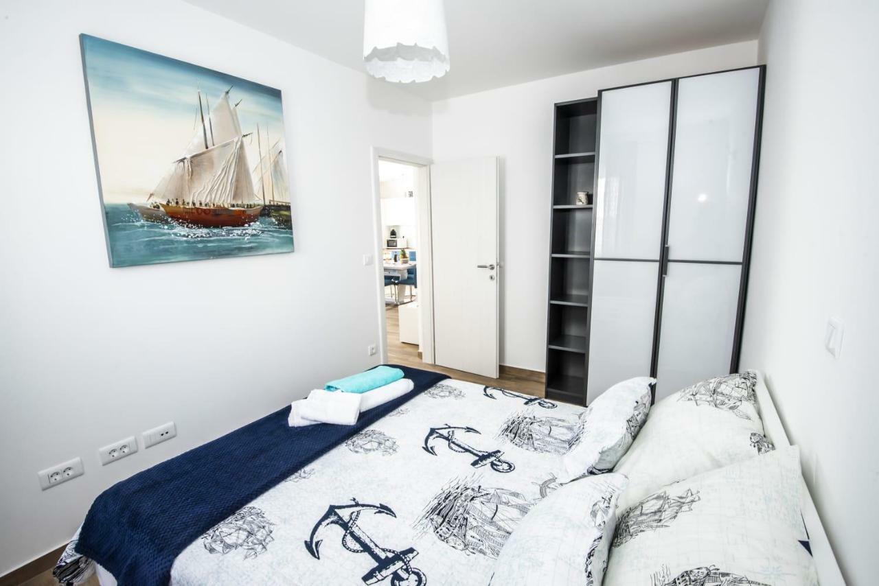 Blue Pearl Apartment Rogoznica  Eksteriør bilde