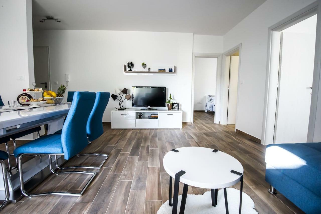 Blue Pearl Apartment Rogoznica  Eksteriør bilde
